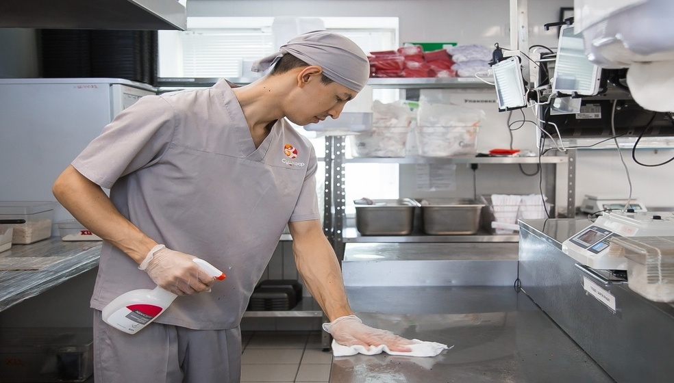 Dishwashing service and kitchen support